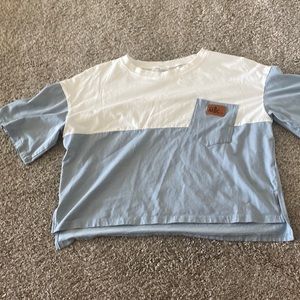 blue and white tee shirt